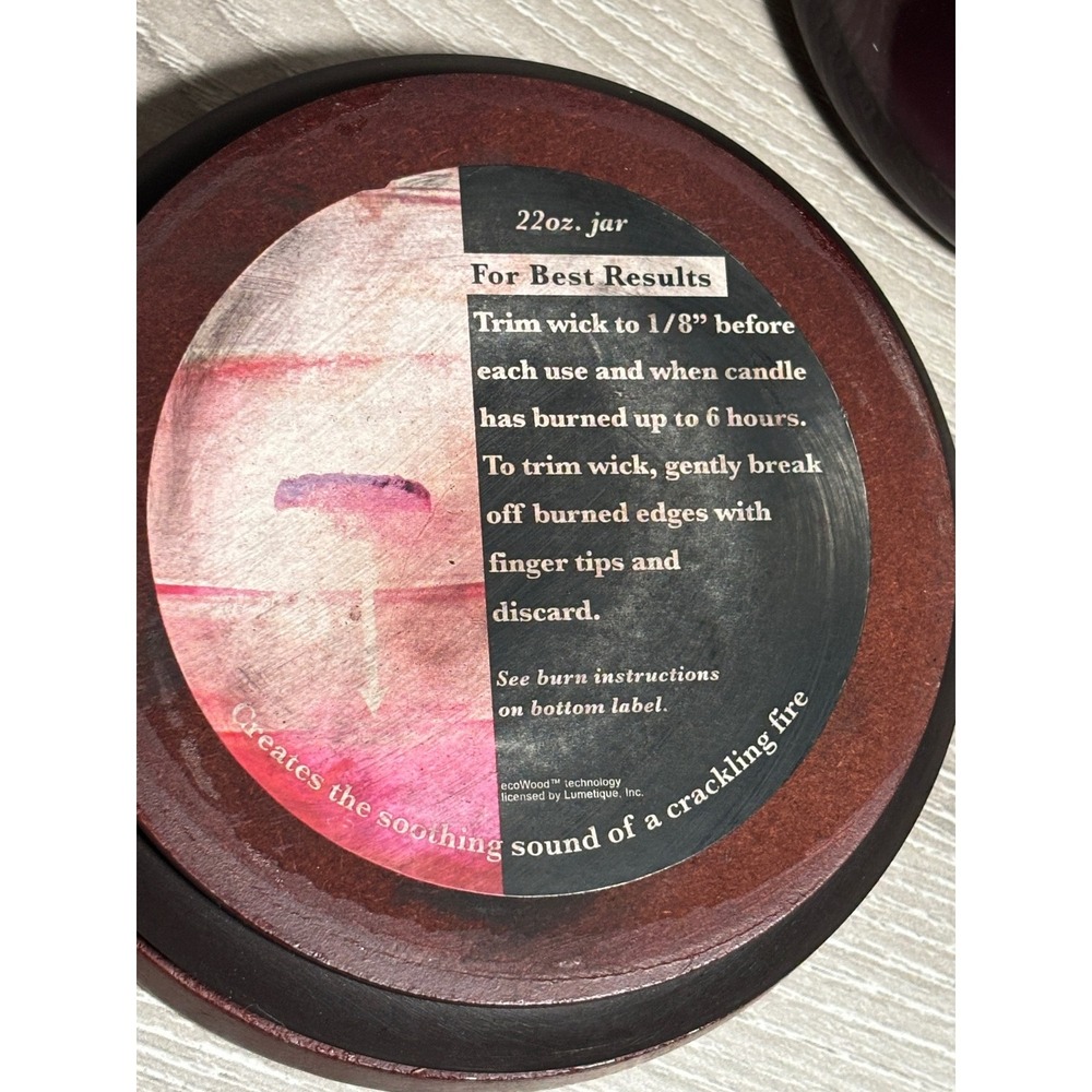WoodWick Large Hourglass Candle 22oz Purple Wax Wooden Lid Crackling Wick Used - Picture 5 of 8
